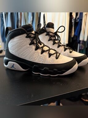 Nike Air Jordan 9 Retro 'University Blue'